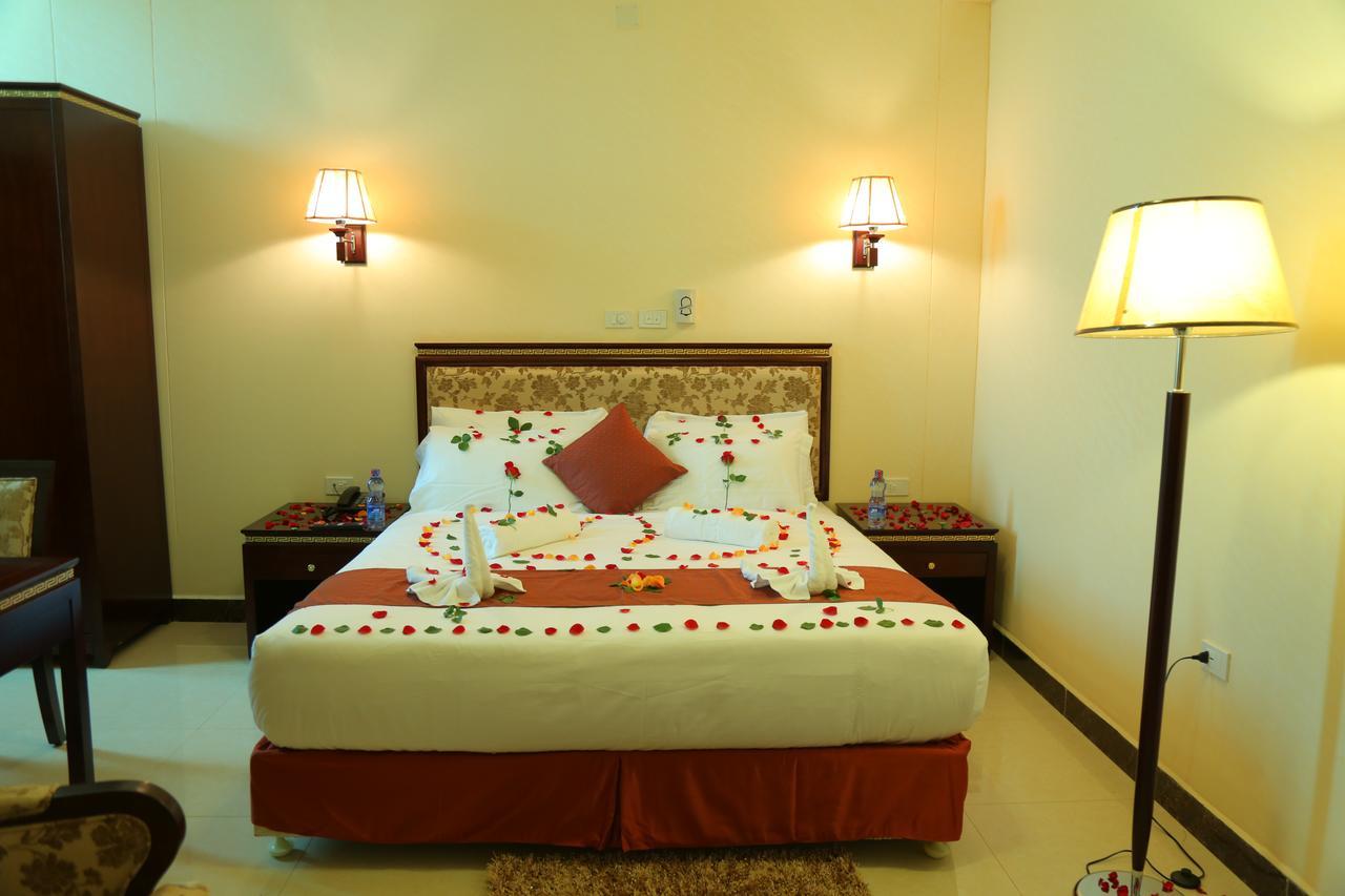 Solyana Hotel Bahir Dar Buitenkant foto