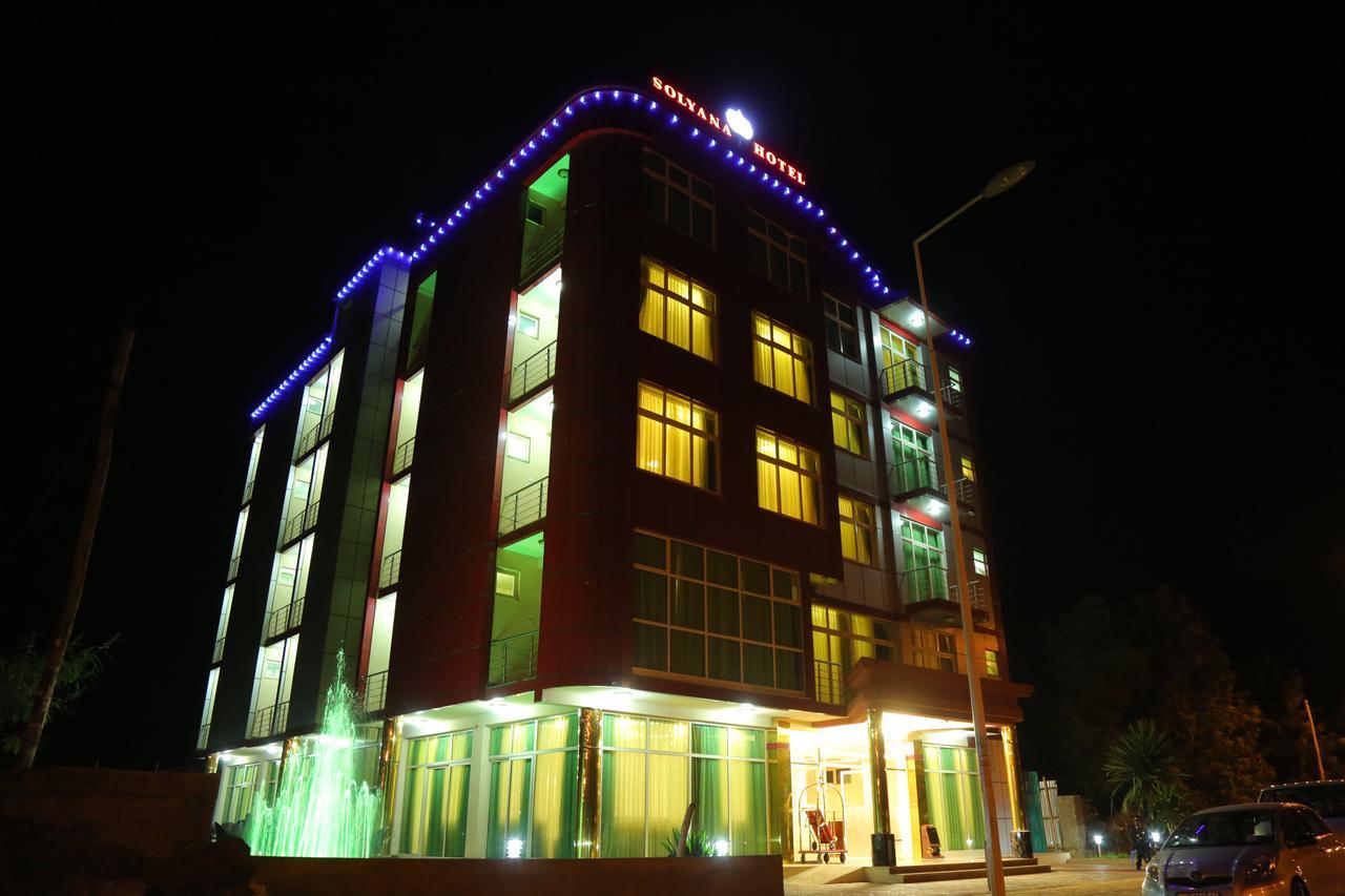 Solyana Hotel Bahir Dar Buitenkant foto