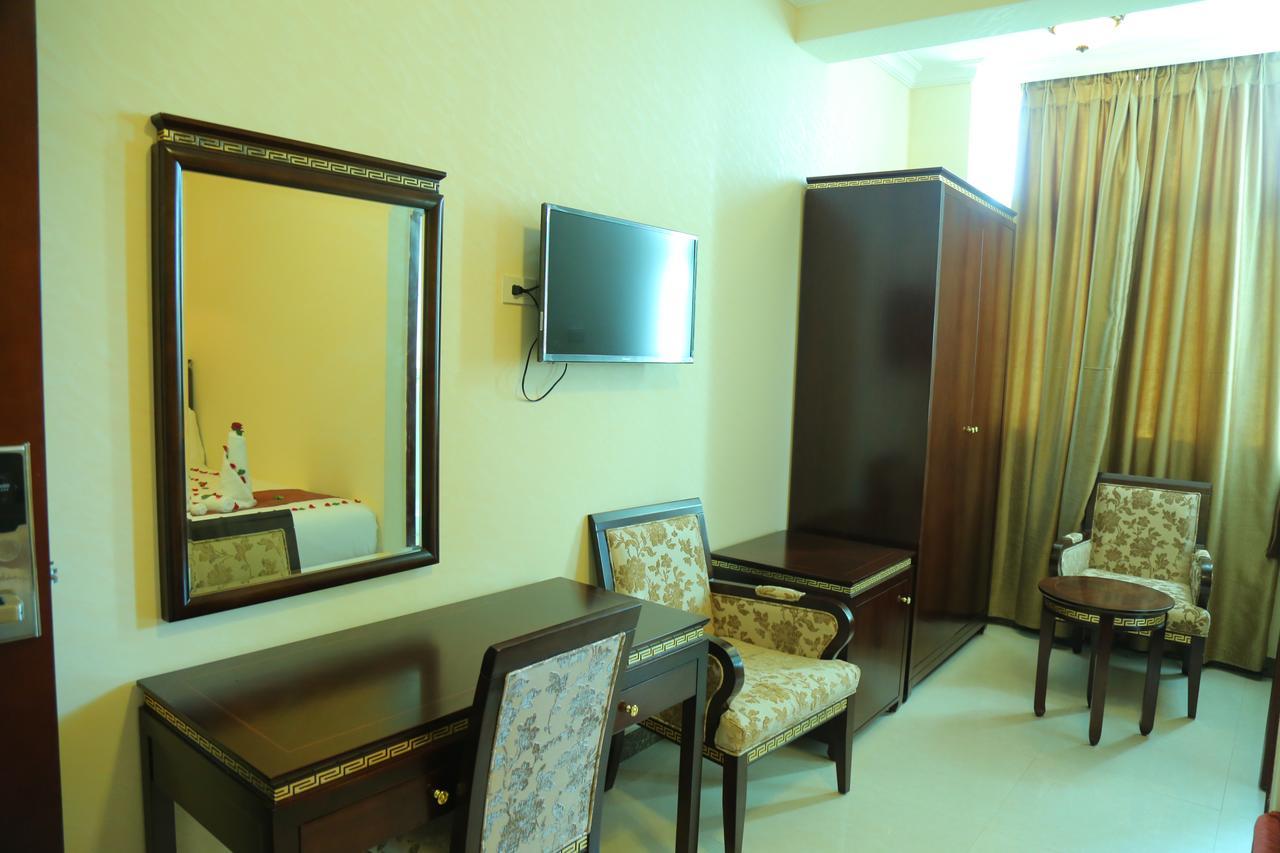 Solyana Hotel Bahir Dar Buitenkant foto