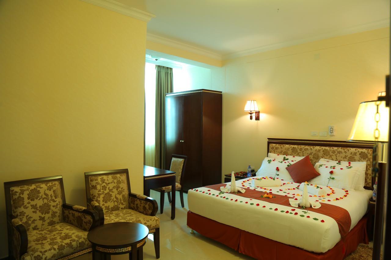 Solyana Hotel Bahir Dar Buitenkant foto